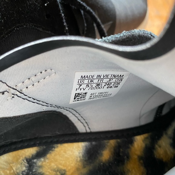 Adidas Tubular EPIC Shoes BANNED FROM NORMAL Doom Defiant Running Gym Sport Yoga - Picture 6 of 11